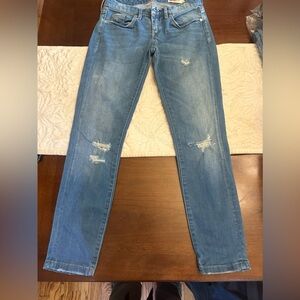 Blank NYC Micros Distressed Skinny Classique Jeans Size 26 Great Condition.